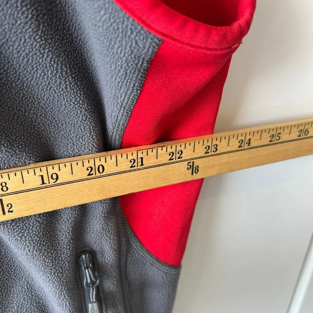 The North Face Mens Full Zip Fleece Vest Gray Red XXL Outdoor Hiking Layering